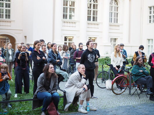 Opening of the exhibition »Stretching Materialities«. Copyright: Matters of Activity
